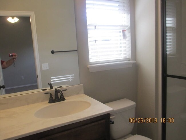 Building Photo - 2401 Frisco Way