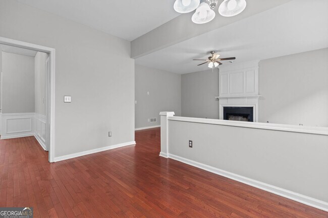 Building Photo - 2315 Hiawassee Dr NW