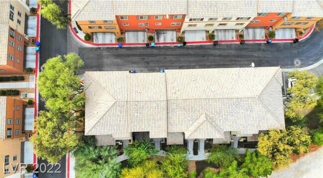 Building Photo - 4650 Ranch House Rd