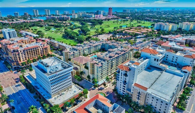 Building Photo - 99 SE Mizner Blvd