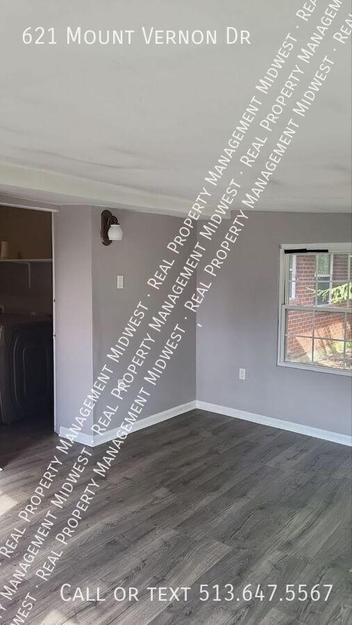 Building Photo - 621 Mt Vernon Dr