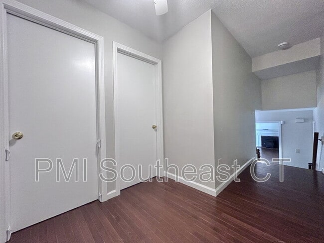 Building Photo - 57 Hill Top Trail