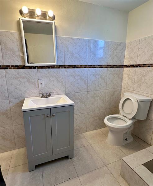 Building Photo - 6840 Greene St