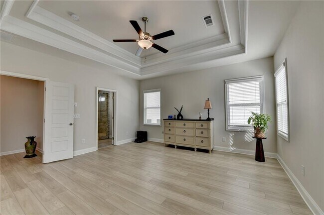 Building Photo - 1561 Branthaven Ln