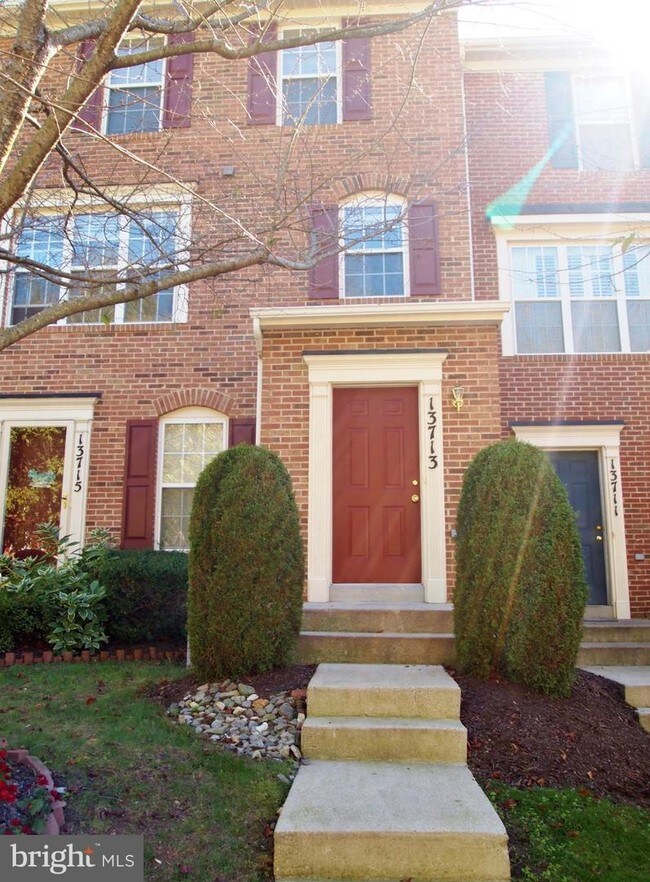 Building Photo - 13713 Palmetto Cir