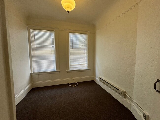 Primary Photo - COZY 2 BEDROOM 1 BATH FOR RENT IN SAN FRAN...