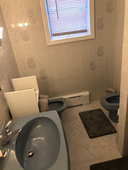 Building Photo - 10 Commonwealth Ave