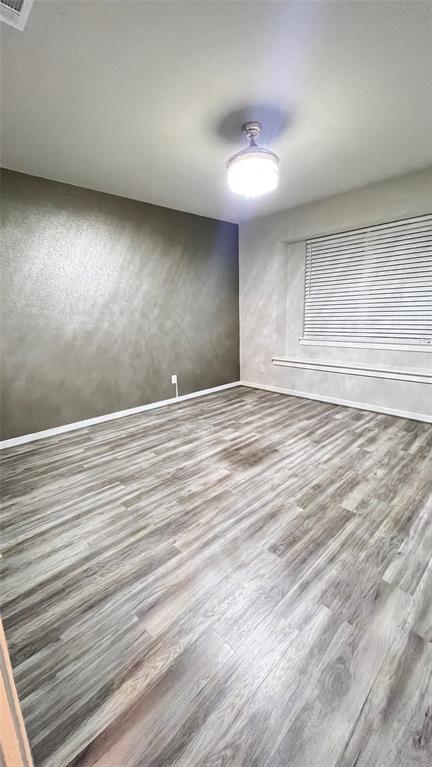 Building Photo - 600 Knopper St