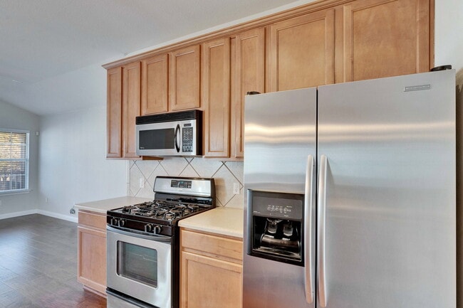 Building Photo - 1900 Scofield Ridge Pkwy