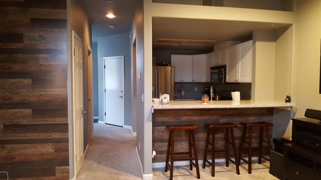 Building Photo - 4333 Hazel Ridge Ln