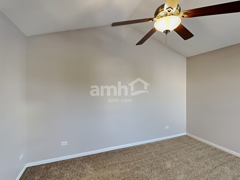 Building Photo - 1082 Horizon Ridge Dr