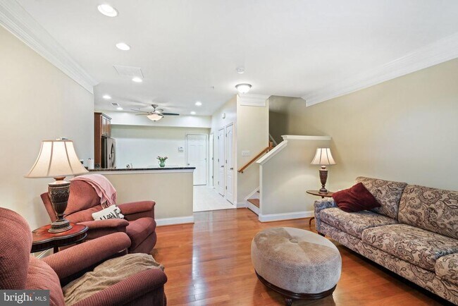 Building Photo - 308 Orchard Ridge Dr