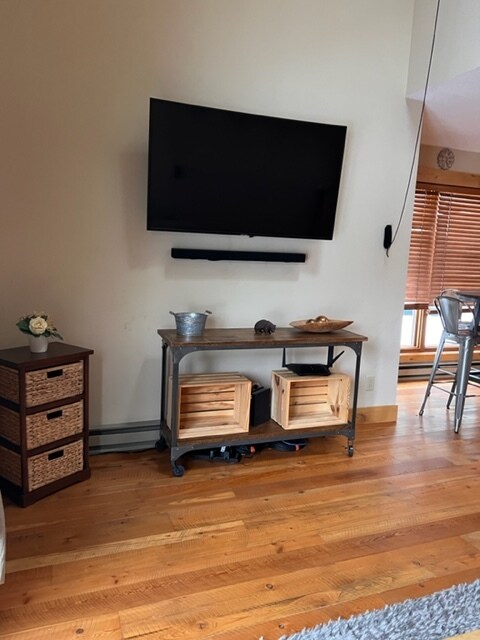 Building Photo - 185 Golf Terrace Dr