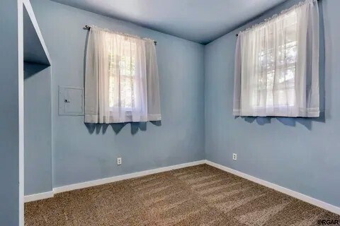 Building Photo - 529 Rudd Ave