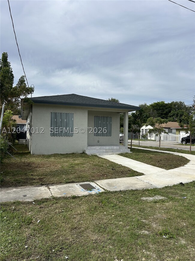 Building Photo - 8048 NW 14th Ct