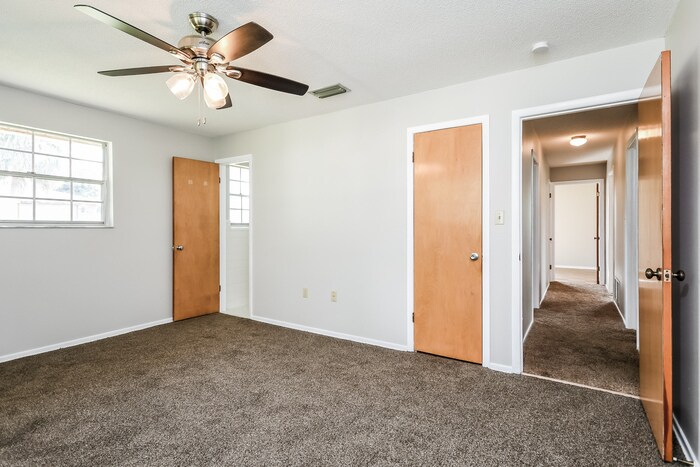 Building Photo - 34449 Black Bass Cir