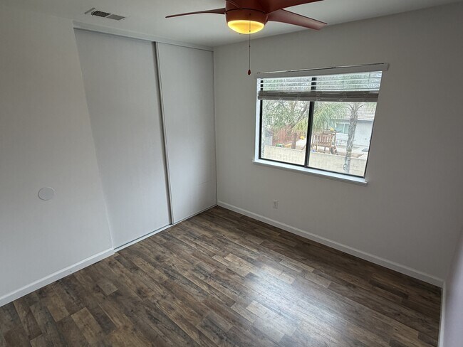 Building Photo - 29639 Greenhill Dr