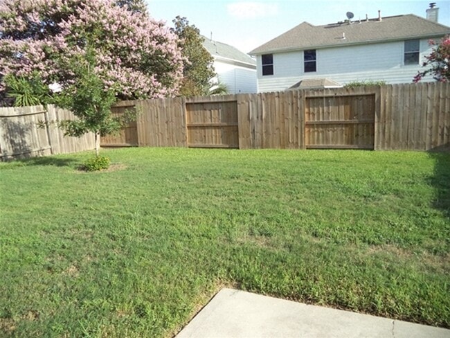 Building Photo - 5214 Flax Bourton St