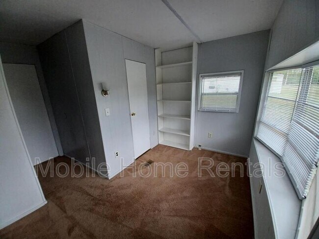 Building Photo - 3576 Goose Run