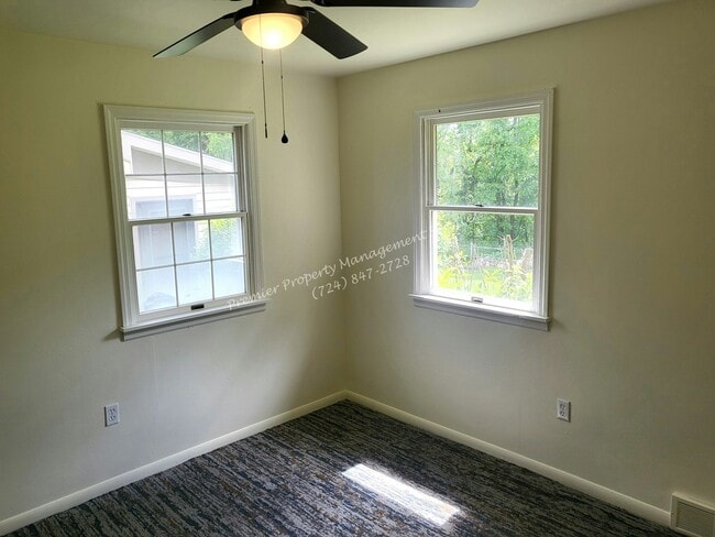 Building Photo - 136 Sawyer Dr