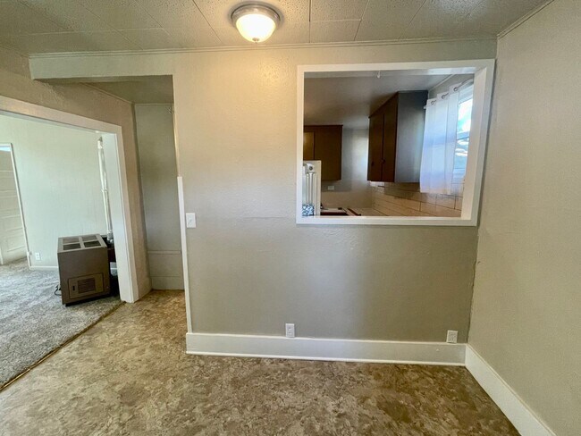 Building Photo - 523-525 NW 11th St