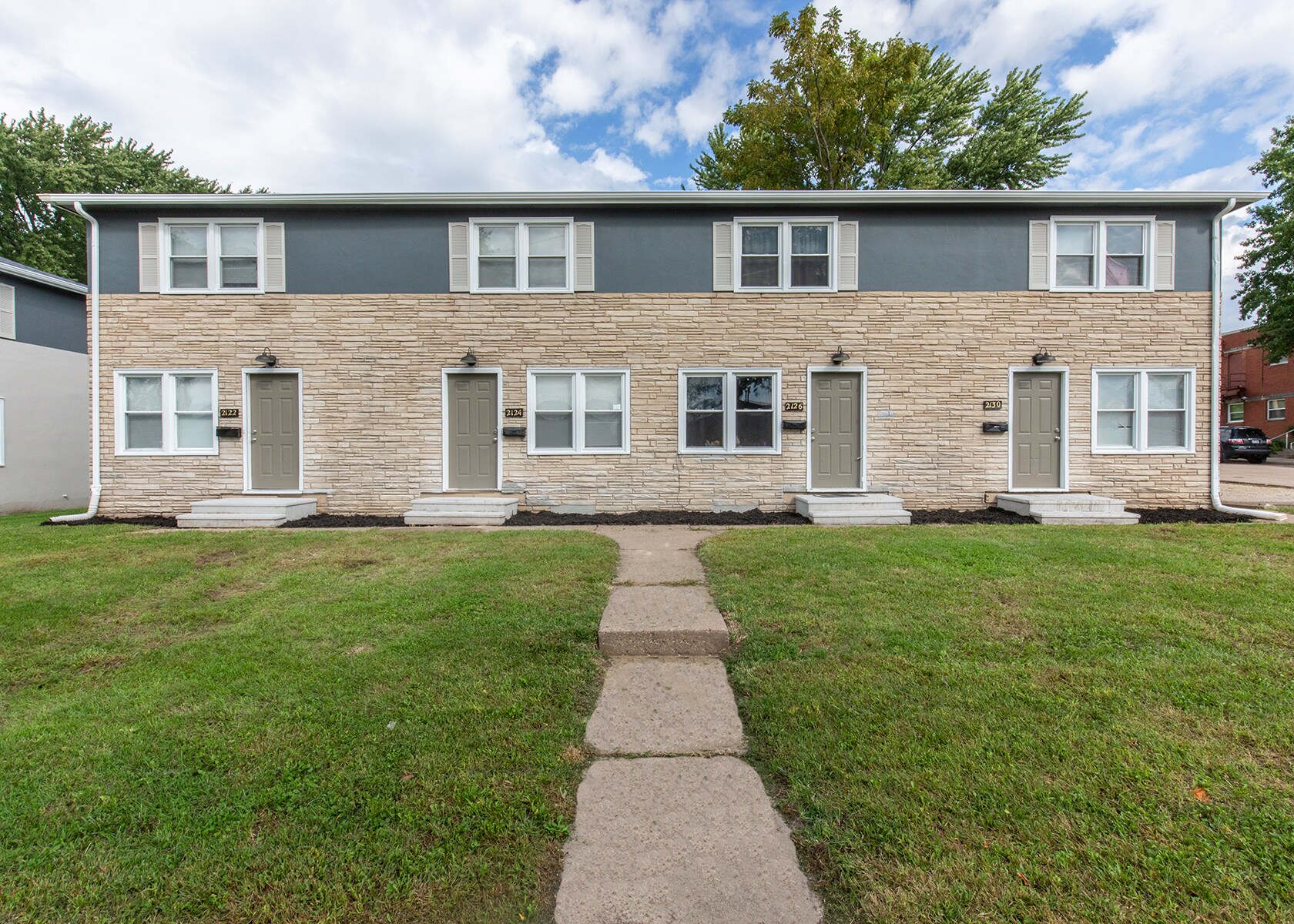 Building Photo - 2124 Grant St