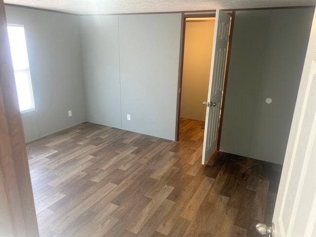 Building Photo - 57 Celia Dr