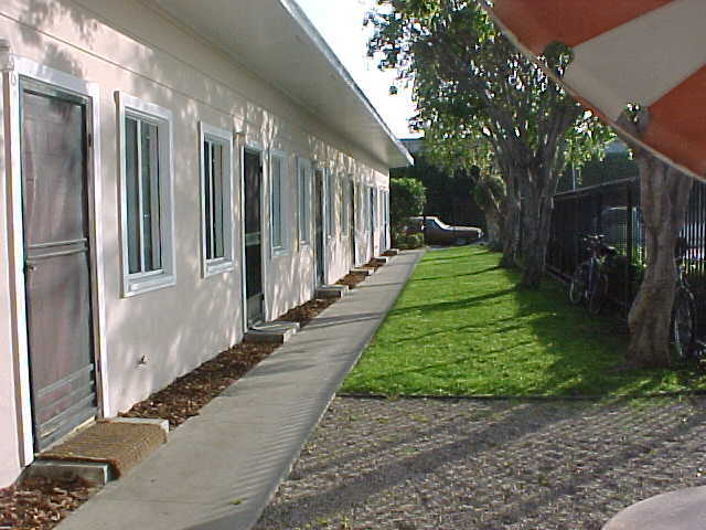 Building Photo - 2278 Newport Blvd