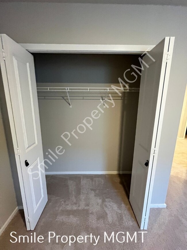 Building Photo - 14611 SW 78th Ave