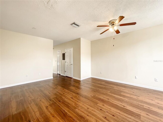 Building Photo - 6021 Osprey Lake Cir
