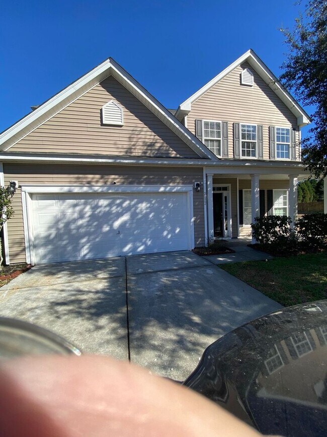 Building Photo - LEGEND OAKS DORCHESTER DISTRICT TWO SCHOOLS