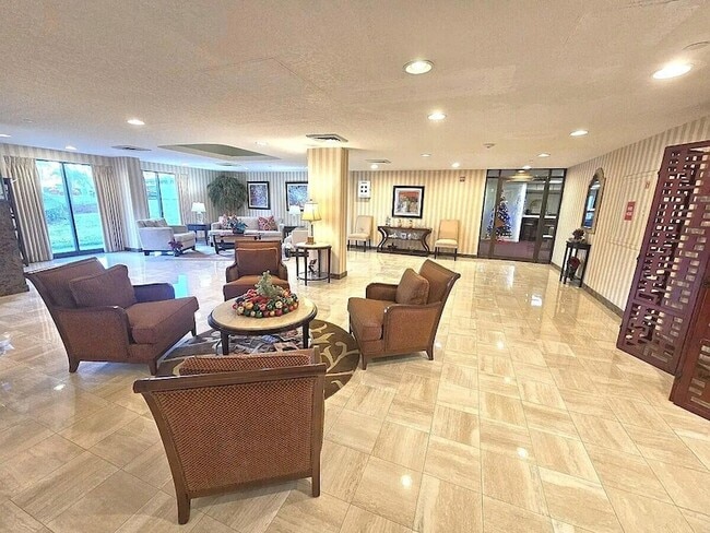 Building Photo - 3031 N Ocean Blvd