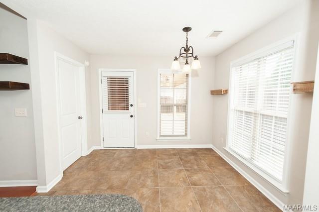 Building Photo - 8740 Lindsey Ln