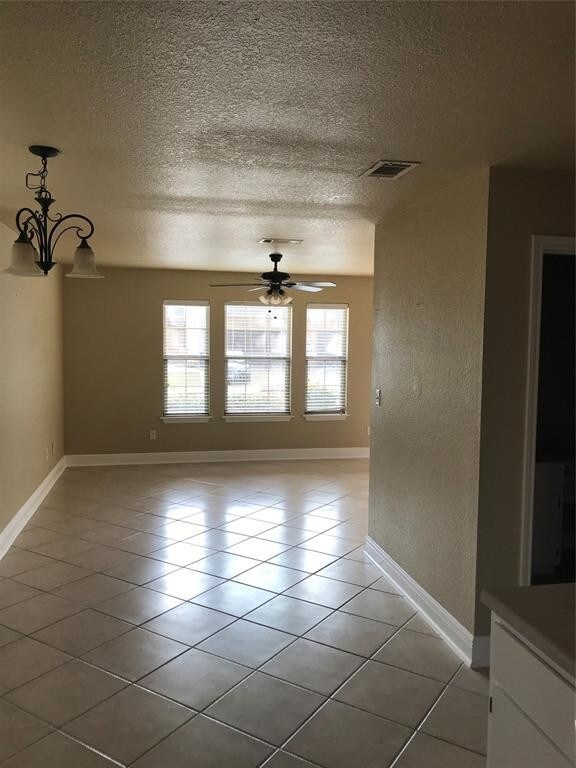 Building Photo - 101 Bolero Way