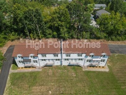 Building Photo - 400 Gallery Ln