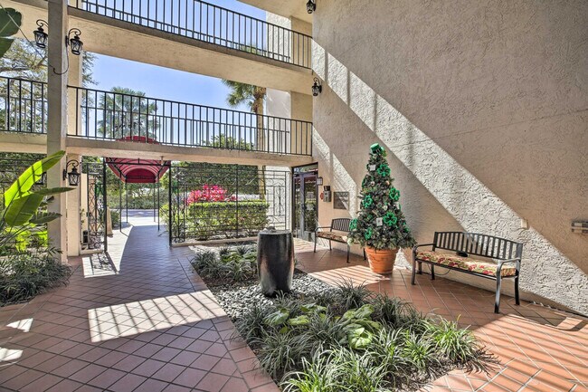 Building Photo - 6265 Midnight Pass Rd