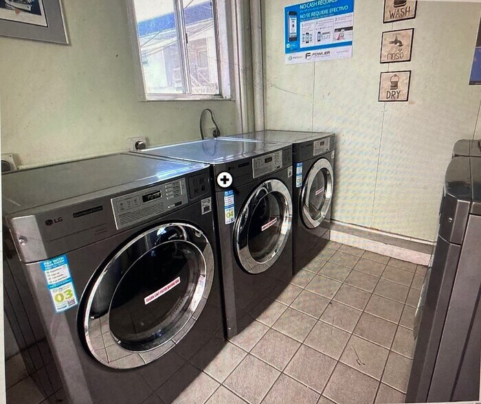 Building Photo - 419 Ocean Ave