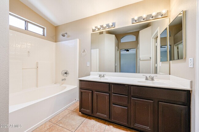 Building Photo - 3534 W Chama Dr