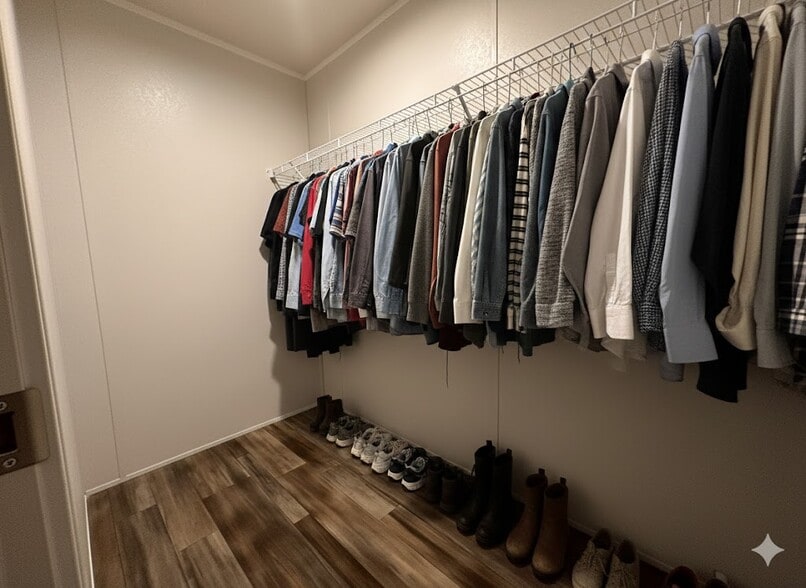 Building Photo - 34 Jubilee St