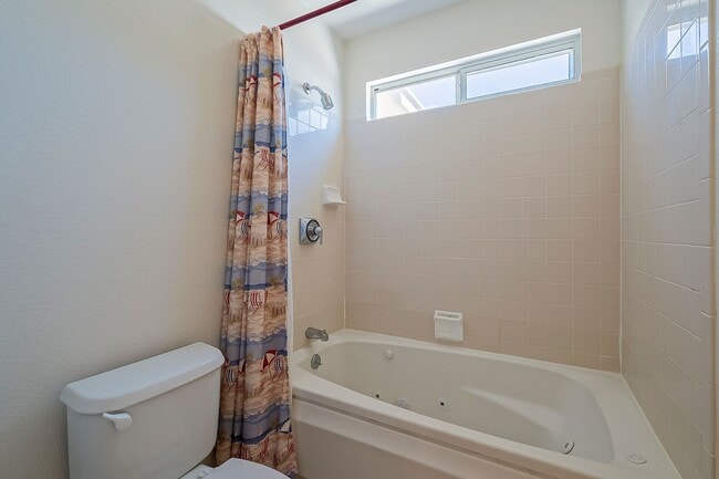 Building Photo - Warm Desert Living in La Cholla Ridge – 3 Bedroom Tucson Retreat