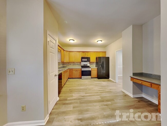 Building Photo - 194 Bomar Ln