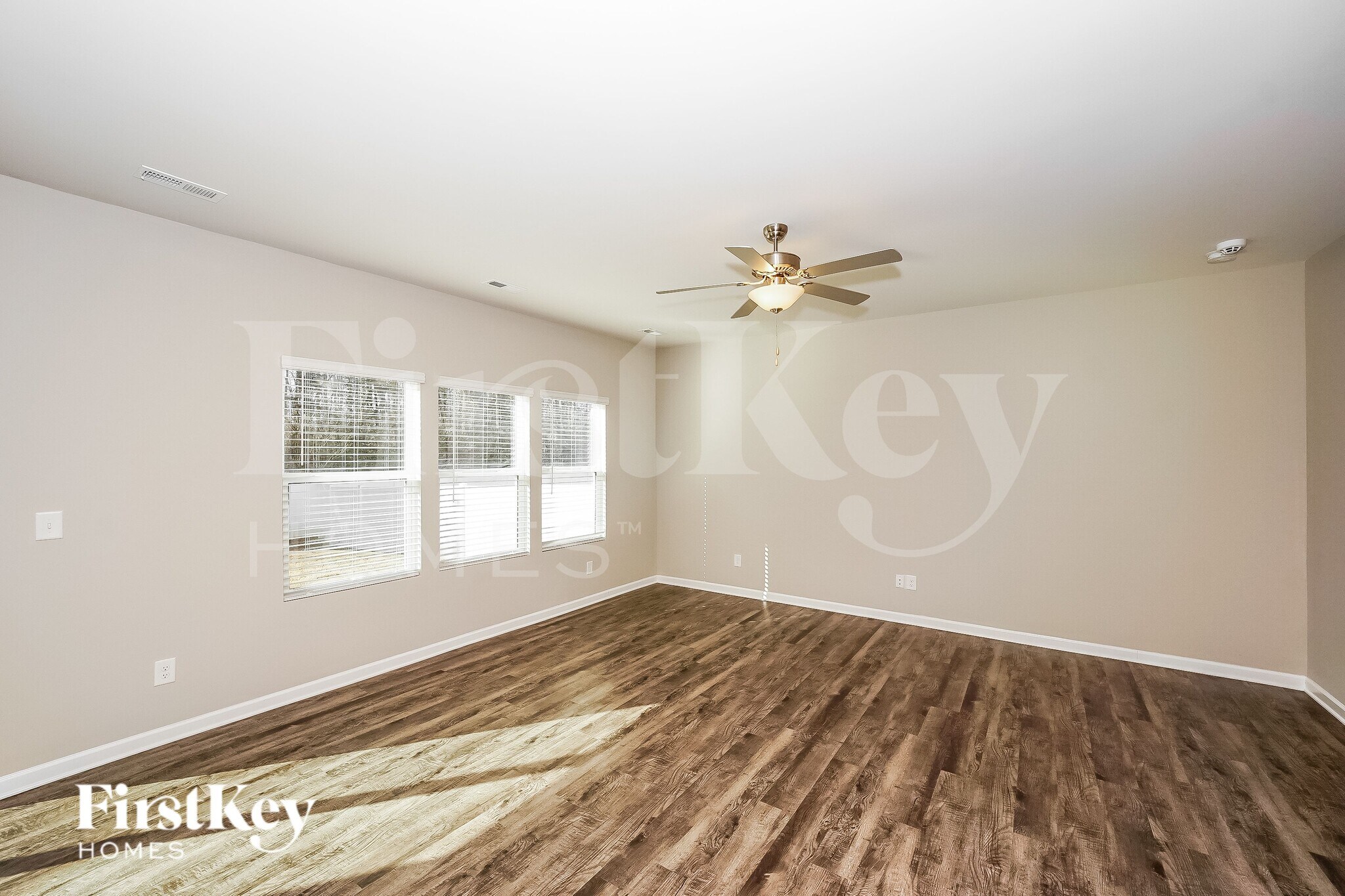 Building Photo - 9620 Hamel St