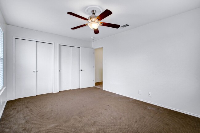 Building Photo - 2619 Crown Arbor Dr