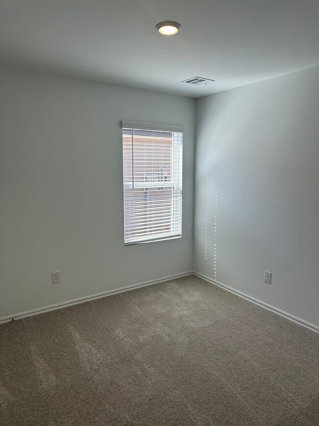 Building Photo - Save $500 on Your Move-In Costs — Sign by 5/22! | Brand New 3 Bed, 2 Bath Home in Southbrook