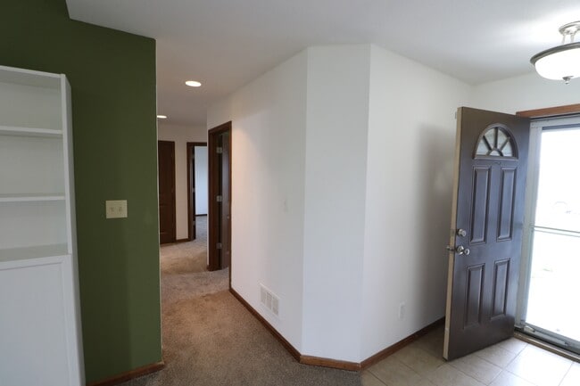 Building Photo - 1514 Paige Ct
