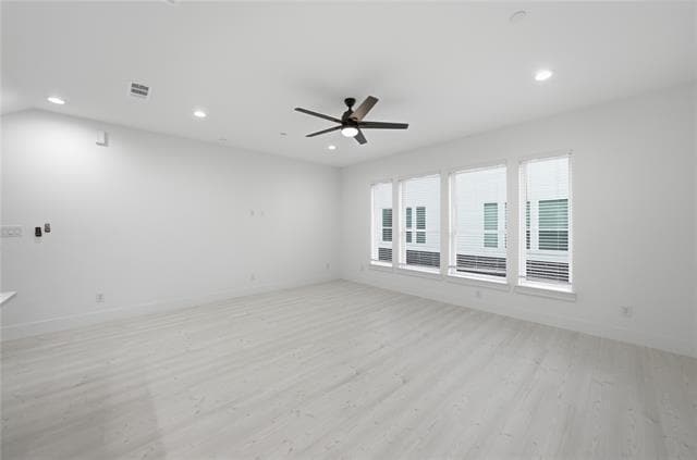 Building Photo - 7207 Mohawk Dr