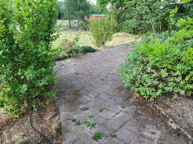 Building Photo - 405 NW Lewisburg Ave