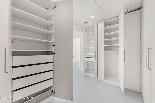 Building Photo - 9085 S Hwy A1A