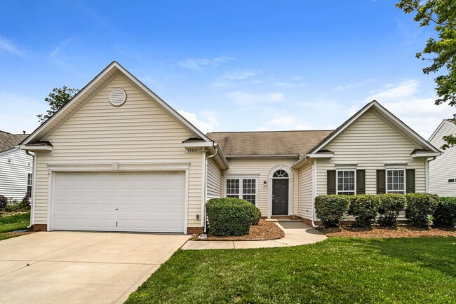 Building Photo - 1109 Warren Red Way