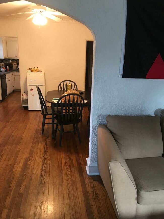 Building Photo - 2974 N Frederick Ave